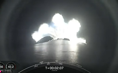 Запуск ракеты Falcon 9 Block 5 с группой спутников Starlink