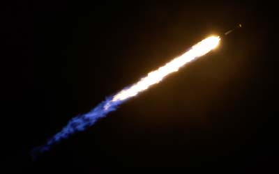 Запуск ракеты Falcon 9 Block 5 с группой спутников Starlink Group 12-2