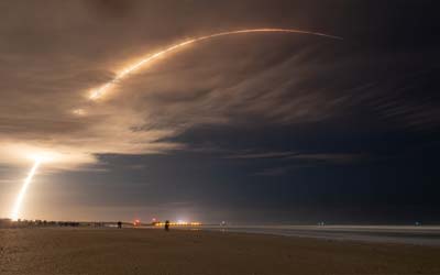 Запуск ракеты SpaceX Falcon 9 со спутниками Astranis MicroGEO