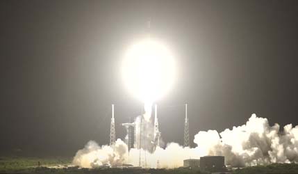 Запуск ракеты Falcon 9 Block 5 с группой спутников Starlink Group 10-34