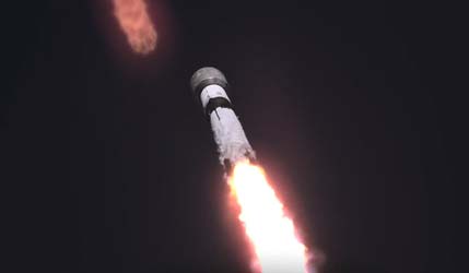 Запуск ракеты Falcon 9 Block 5 со спутниками Starlink Group 17-5