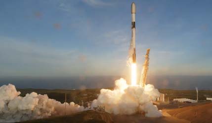 Запуск ракеты Falcon 9 Block 5 со спутниками Starlink Group 17-31 с базы Ванденберг