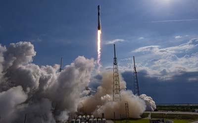 Запуск ракети Falcon 9 Block 5 із супутниками Starlink Group 17-6