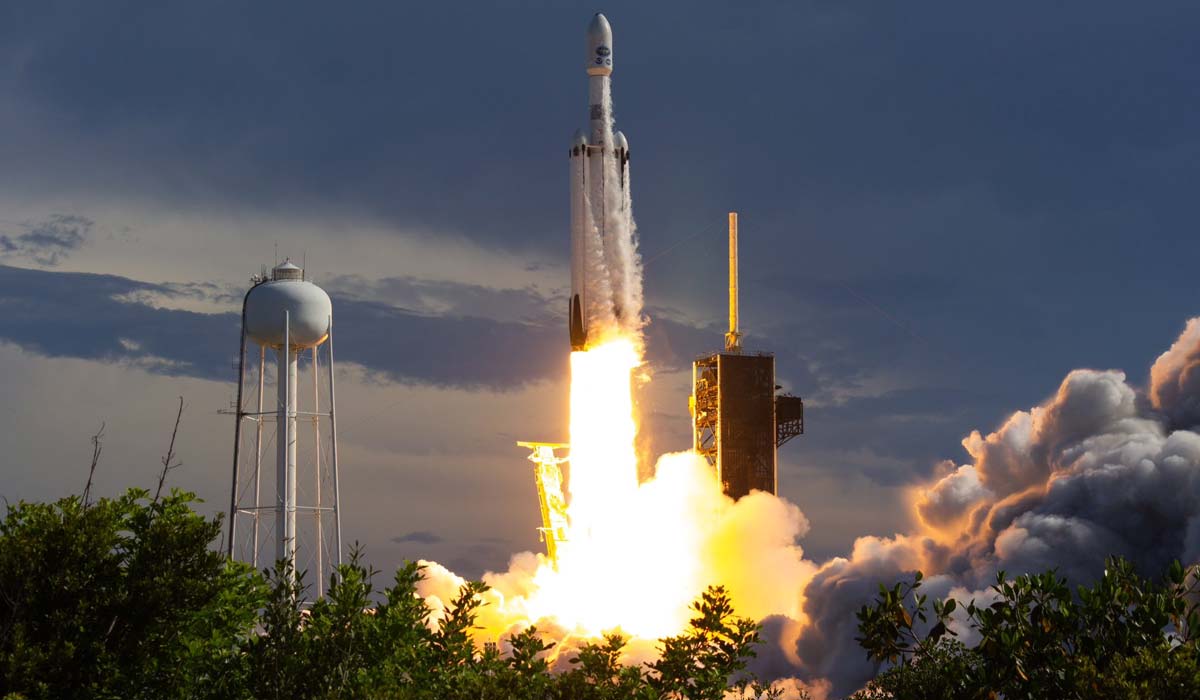 Falcon Heavy NOAA GOES-U Launch