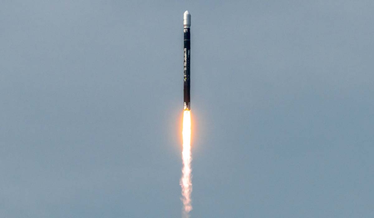 полет ракеты Alpha с миссией FLTA004 (Fly the Lightning)