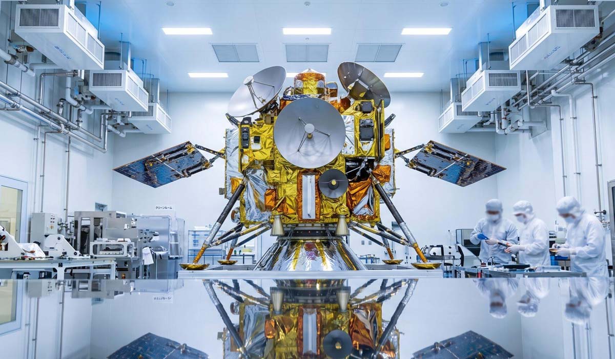 Космический аппарат Martian Moons eXploration (MMX)