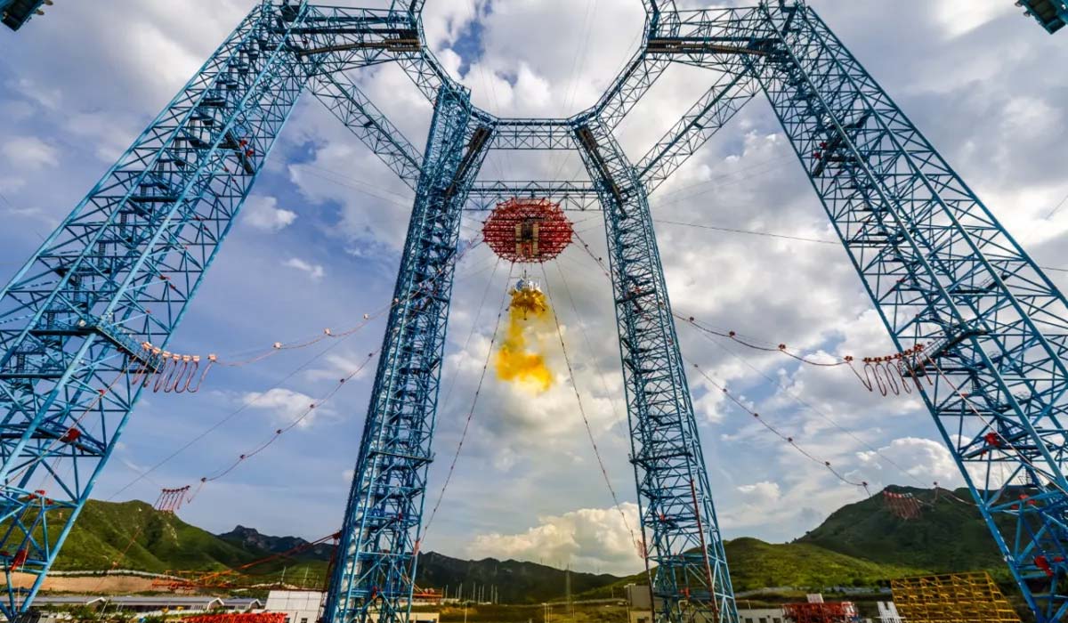 Китай завершил ключевые испытания лунного модуля в рамках подготовки к пилотируемой миссии на Луну к 2030 году