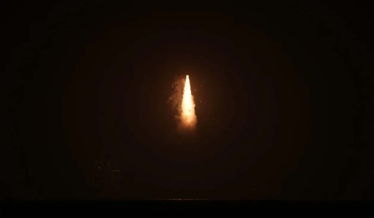 Ракета Long March 11H взлетает