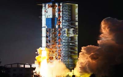 Запуск китайской ракеты Long March 2C