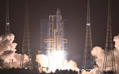 Запуск китайской ракеты Long March 5