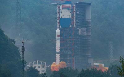 Запуск китайской ракеты Long March 4B