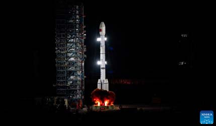 Запуск ракеты Long March 3B