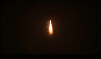 Ракета Long March 11H на взлетает