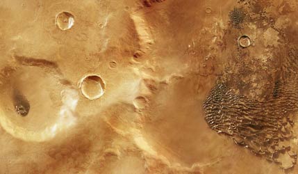 Mars Express показав «металеві» дюни Марса в стародавньому кратері Кайзер