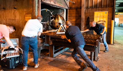 інженерний макет зонда NASA DAVINCI під час випробувань на нагрівання у компанії Rex Heat Treat у Бедфорді