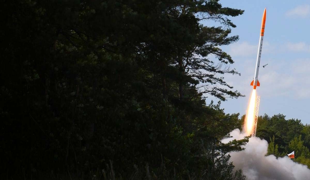 Запуск польської суборбітальної ракети PERUN