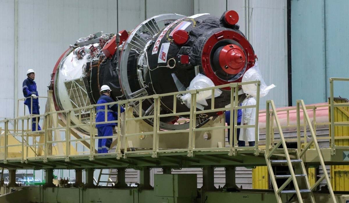 Космический грузовик Прогресс МС-35 прибыл на Байконур
