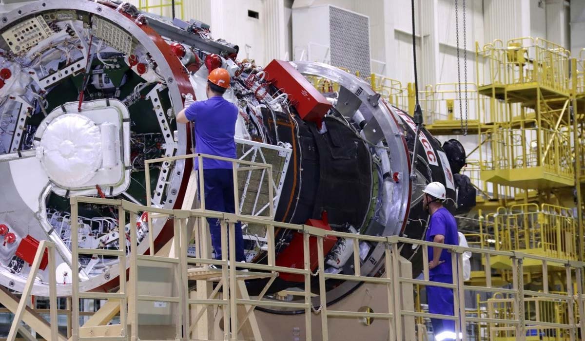 Космический грузовик Прогресс МС-36 прибыл на Байконур