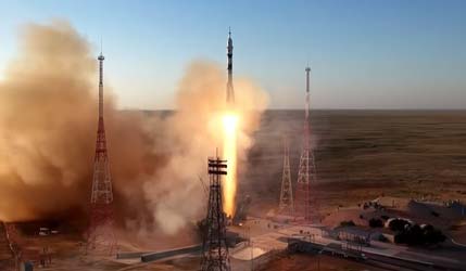 зліт ракети Союз-2.1а з космічним кораблем Союз МС-29