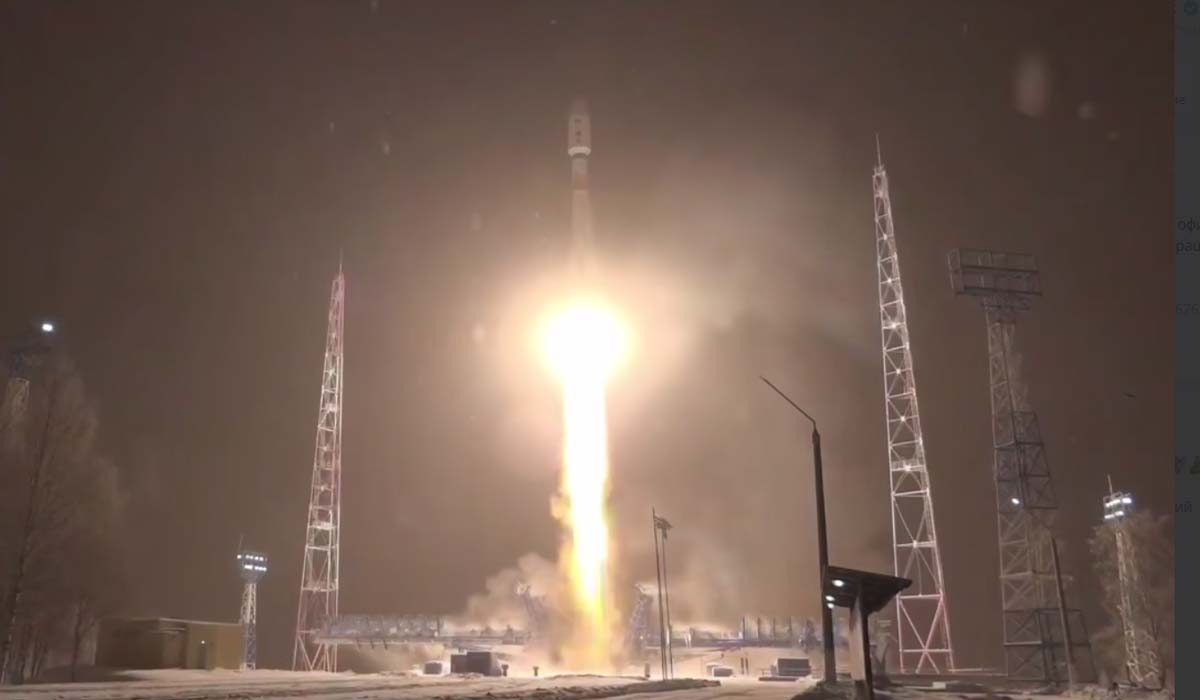 Запуск ракеты «Союз 2.1а» о спутником Обзор-Р №1
