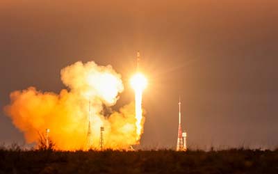 Старт ракеты Союз 2.1а с космическим кораблем Прогресс МС-29