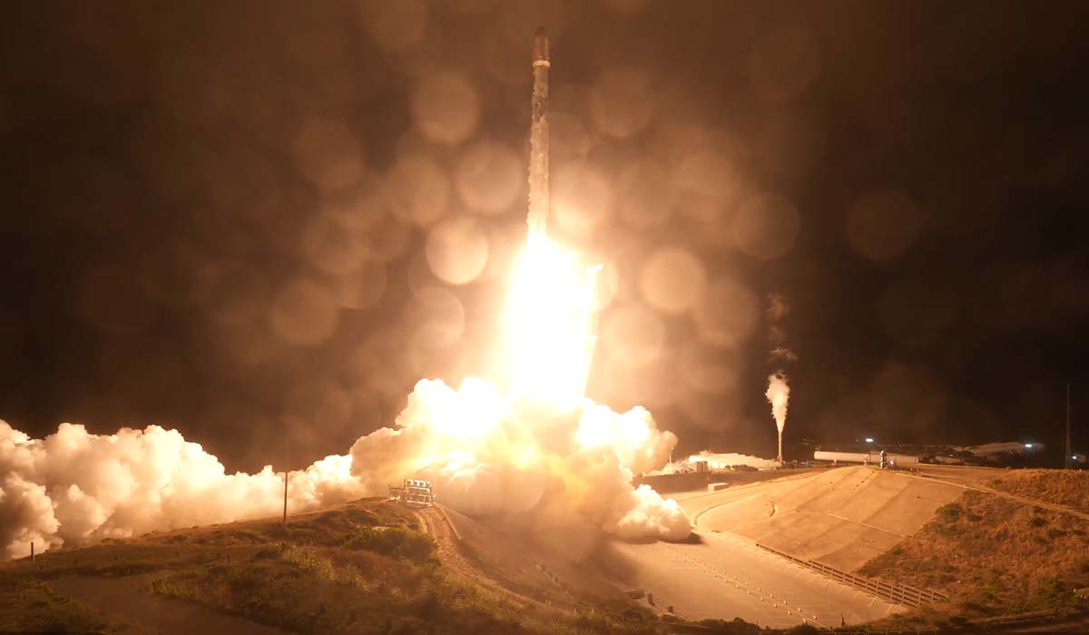 запуск Ракеты Falcon 9 Block 5 с космодрома базы Ванденберг с миссией NROL-179