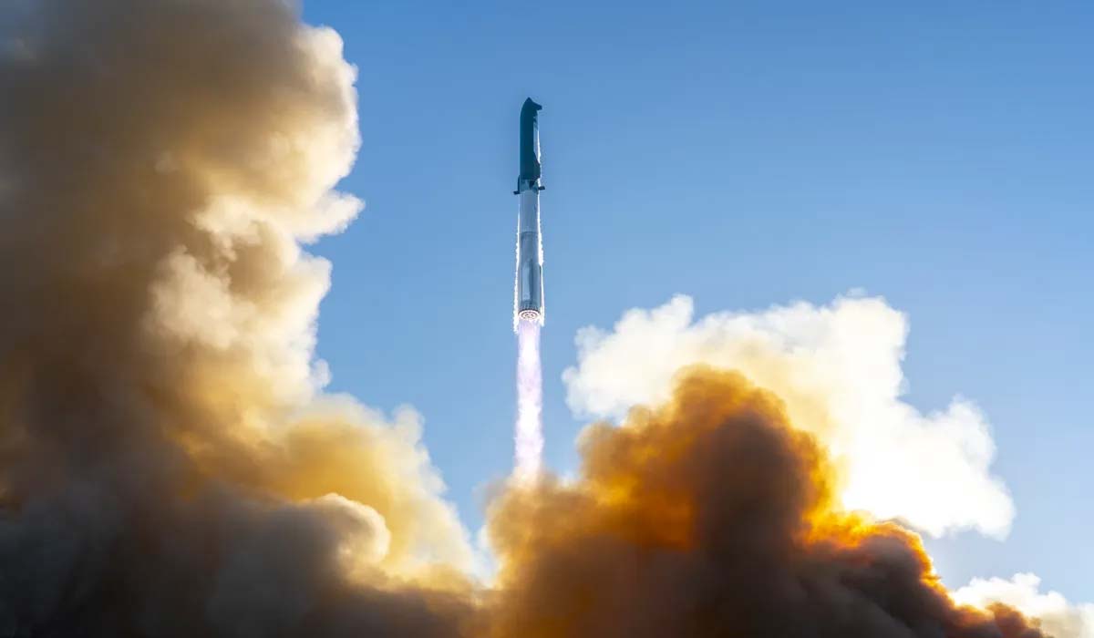 FAA расследует сообщения об обломках Starship и аварию с первой ступенью ракеты New Glenn