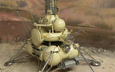 Аппарат станции «Луна-16» в музее космонавтики Москвы