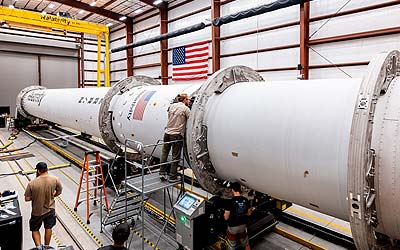 Другий ступінь ракети Terran 1 компанії Relativity Space інтегрований з прискорювачем