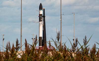 Ракета Rocket Lab Electron на старте