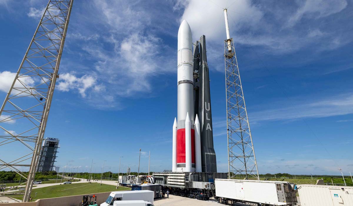 ракета Vulcan Centaur на стартовой площадке